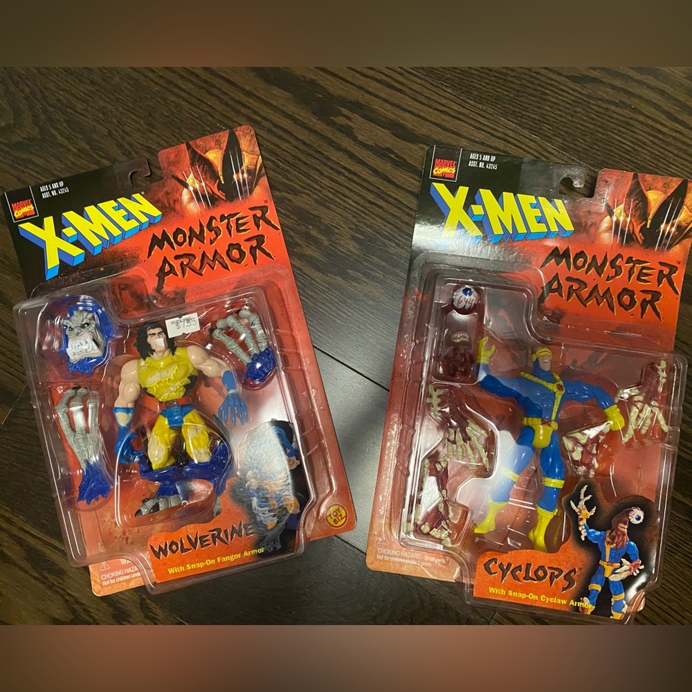 Set of Two 1997 X-Men Monster Armor Action Figurines